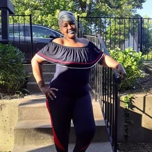 Meet your Posher, Valerie